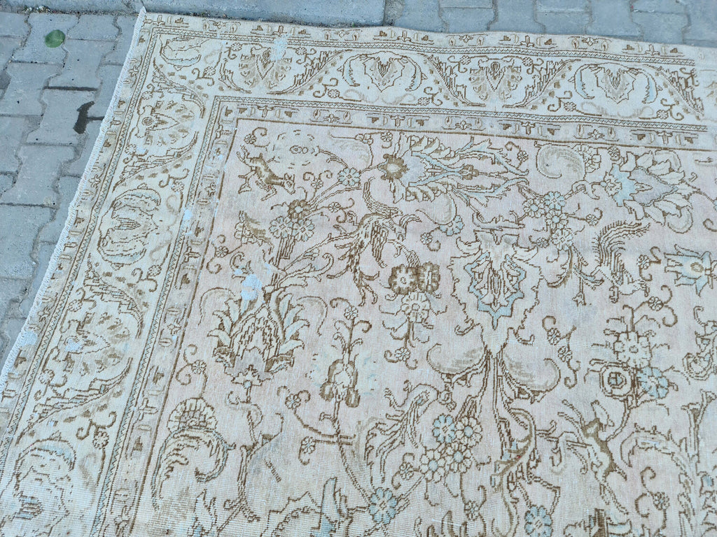 Large Turkish Oushak Rug (9.5x11.65 ft): Hand-Knotted Wool Oriental Carpet