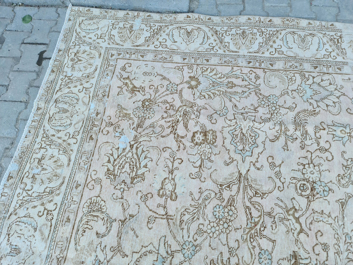 Large Turkish Oushak Rug (9.5x11.65 ft): Hand-Knotted Wool Oriental Carpet