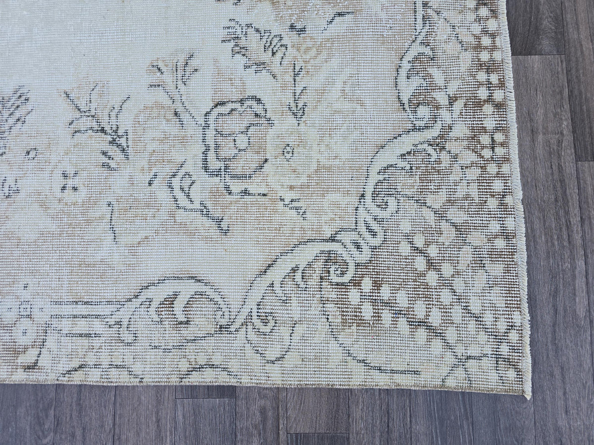 6x9 Vintage Turkish Rug Pink Cream Brown Neutral Colors Handmade //5.60x9.25 feet