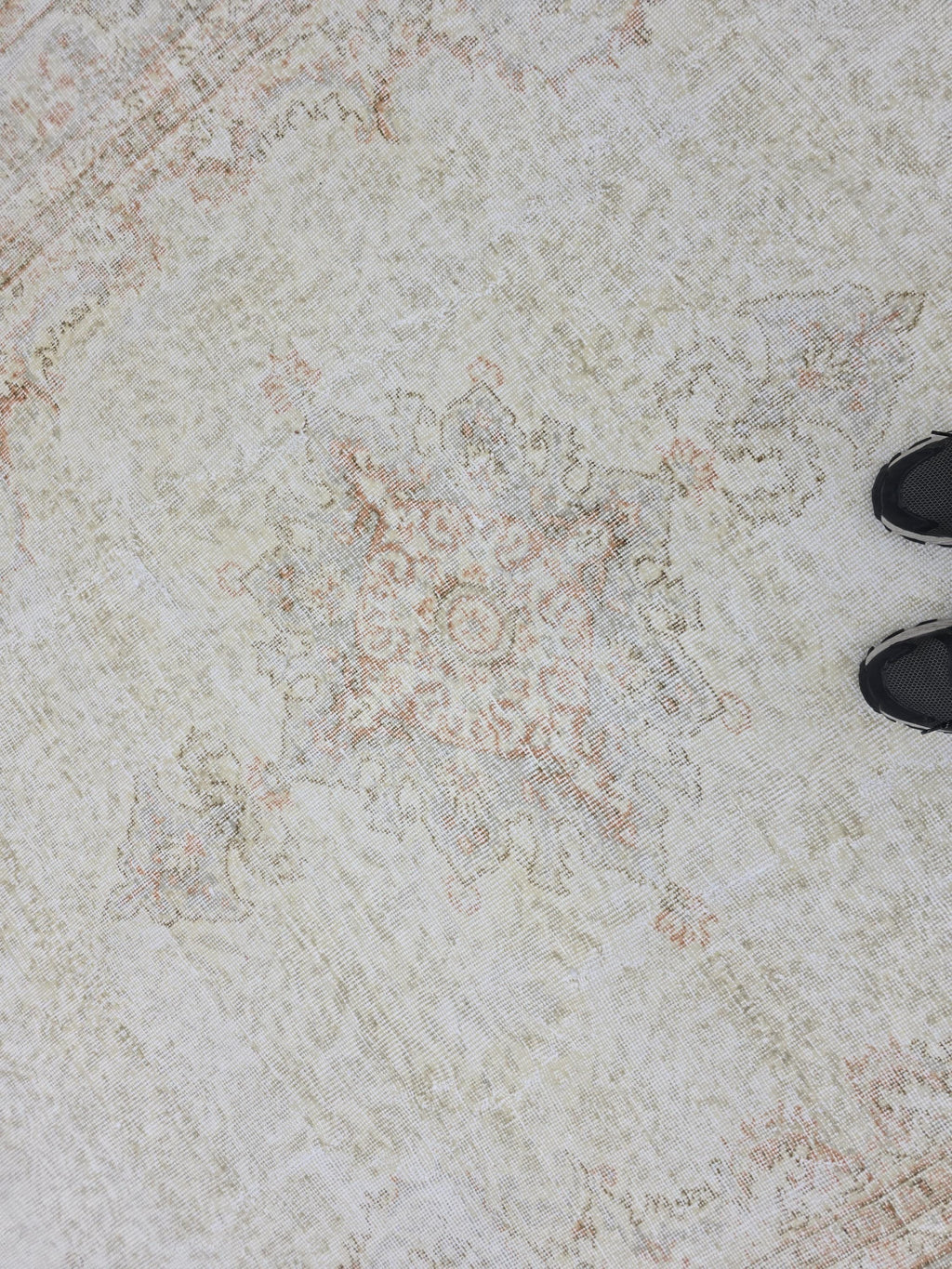 Turkish Wool Rug 7x10, Ivory Cream Medallion, Distressed Neutral Carpet