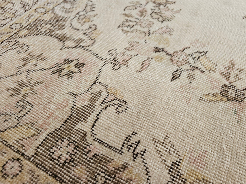 5.50x7.30 feet Neutral Vintage Turkish Rug