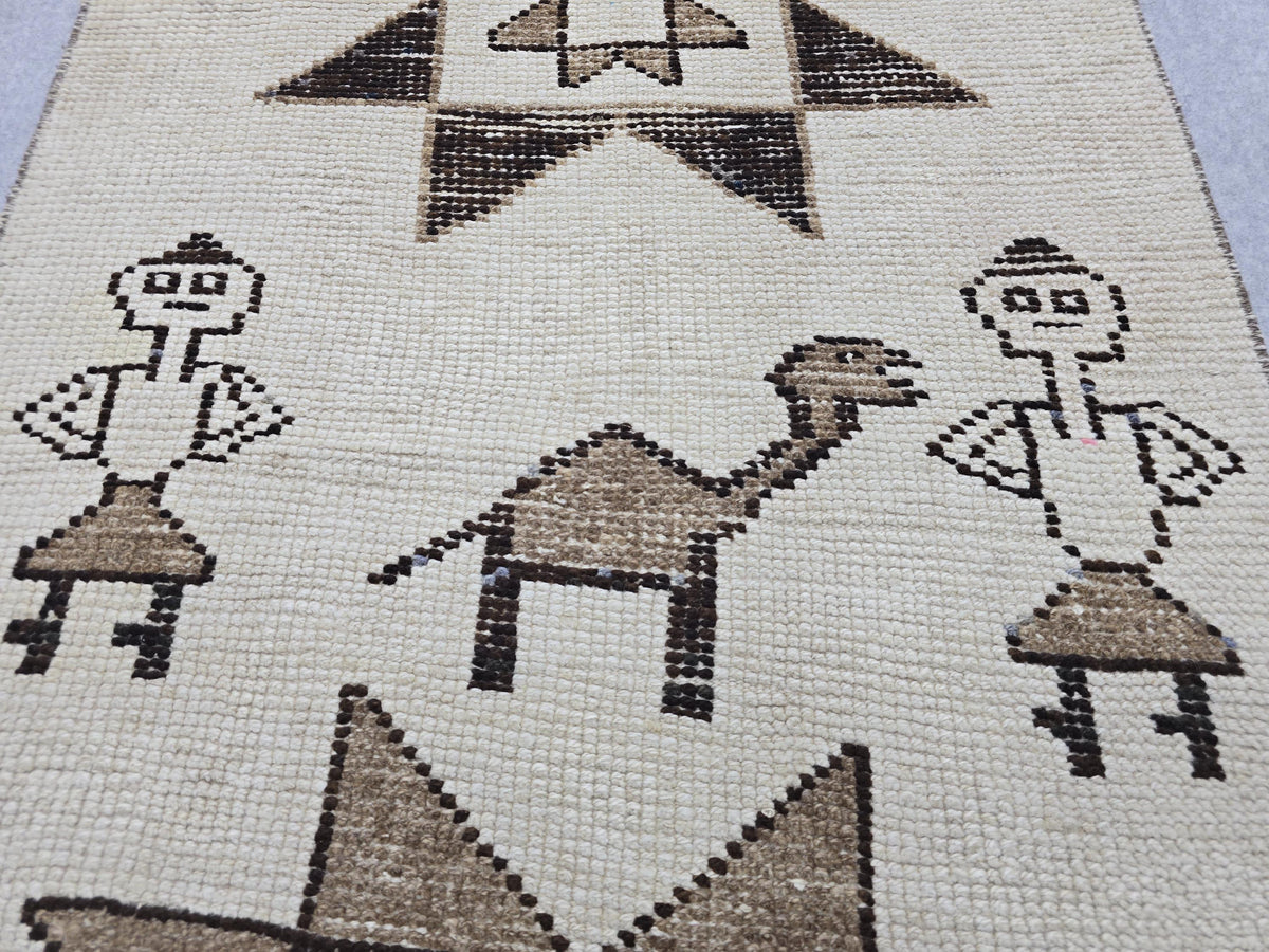3x13 Vintage Runner Rug, Ivory Cream Diamond Tribal Hallway Carpet, Neutral Geometric Wool Long Runner, Boho Scandinavian Decor Animal Rug