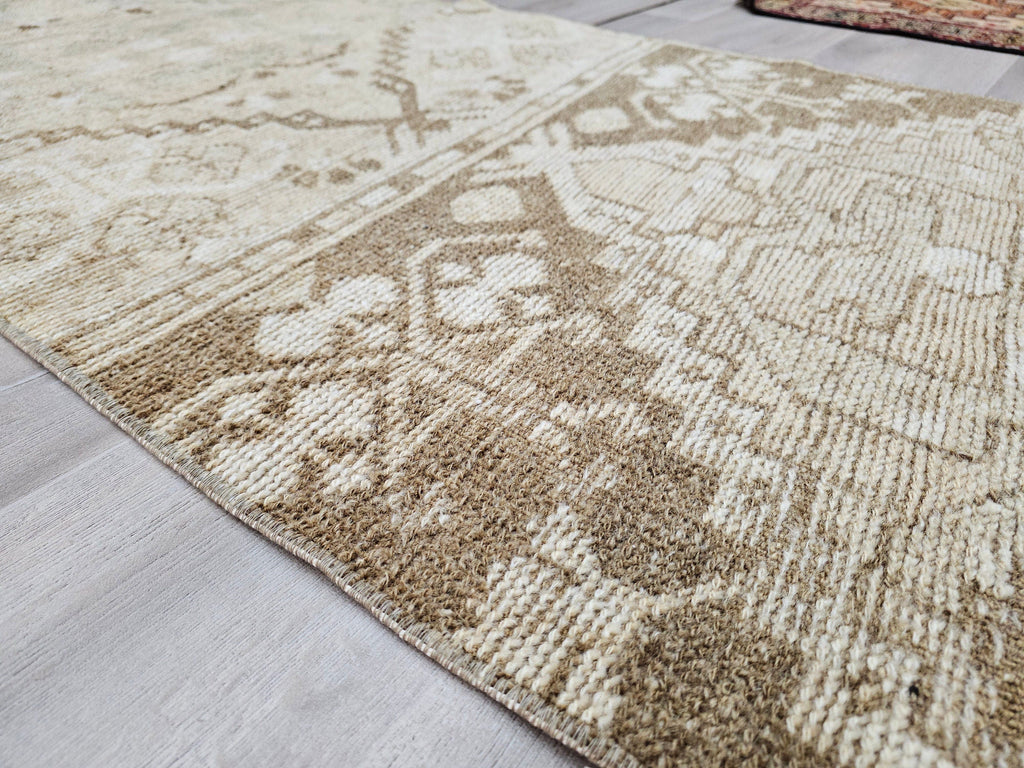 Vintage Turkish Runner Rug: Hand-Knotted Wool Oushak, Earth Tone (2.60x9.60 ft)