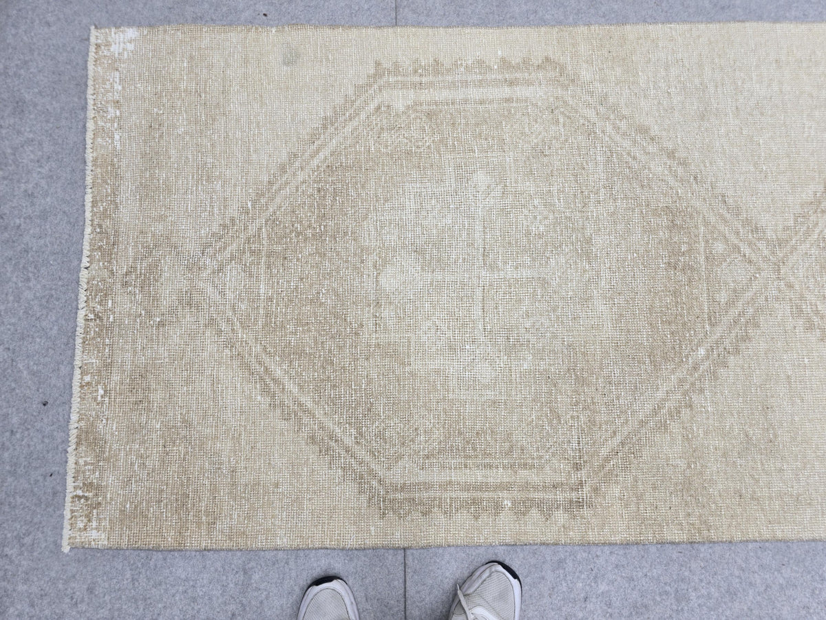 Vintage Rug 3.2x13 Extra Long Runner,  Wool Rug runner for Foyer, Faded Hexagon Turkish Rug runner, Guest Room Rug, Cottagecore Den Decor