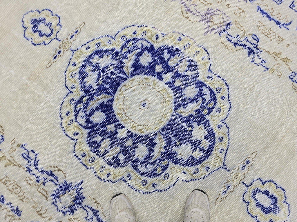 7x11 Vintage Oushak Wool Rug: Hand-Knotted Turkish Medallion Design