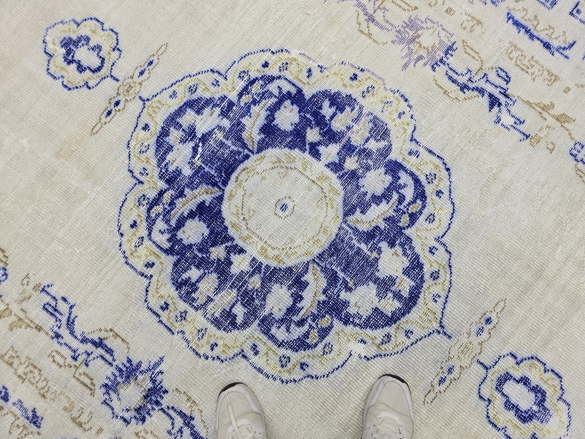 7x11 Vintage Oushak Wool Rug: Hand-Knotted Turkish Medallion Design