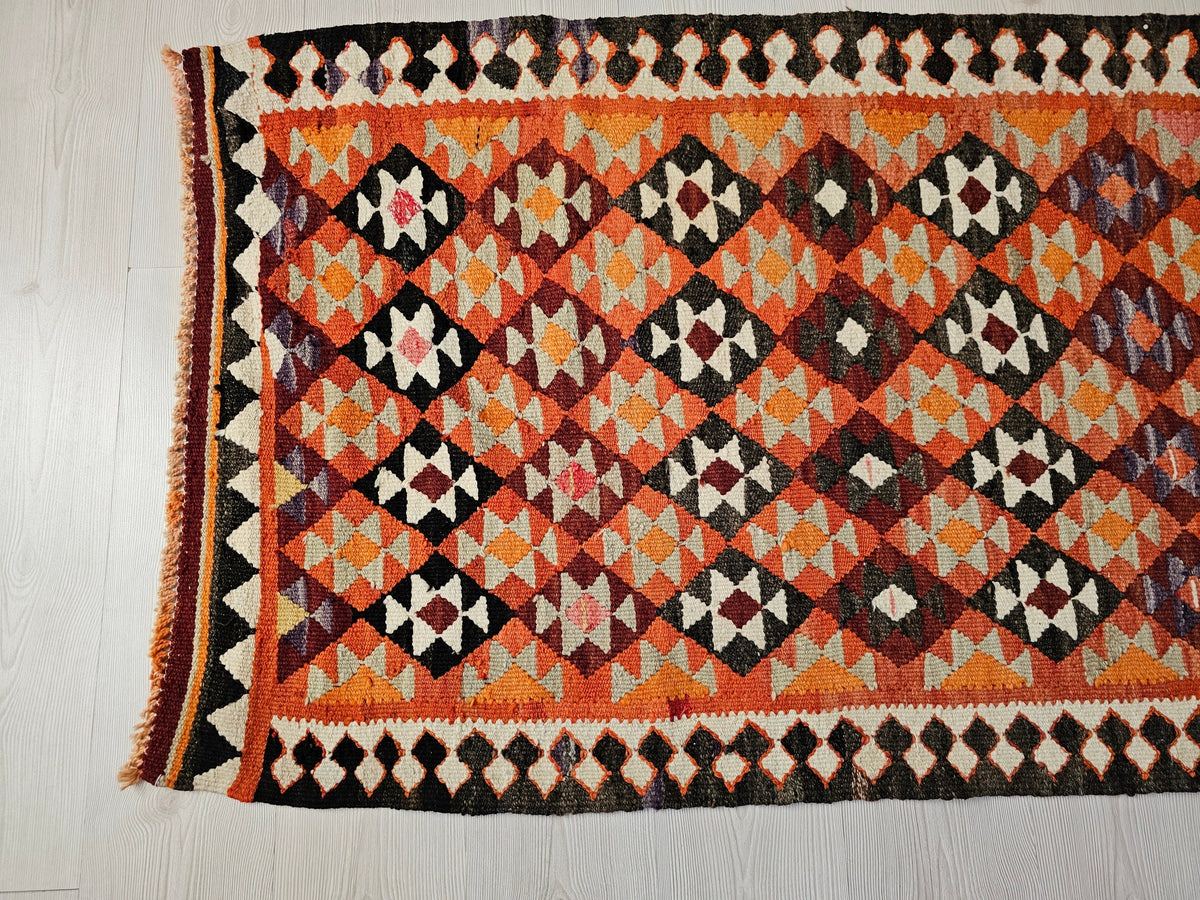 3x9 Traditional Vintage Runner rug, HandKnotted Turkish Runner //3x8.5 feet