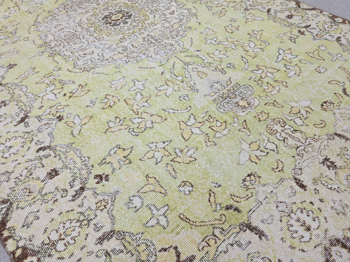 Oushak Rug 6x10, Rare Green Vintage Turkish Carpet, Muted Lime Beige Medallion Area Rug, Handknotted Wool Living Room Rug, Boho Home Decor