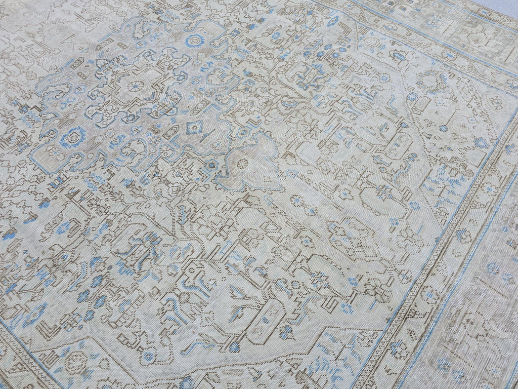 9x12 Neutral Area Rug Vintage / Beige and Blue Handmade Wool Oushak Rug