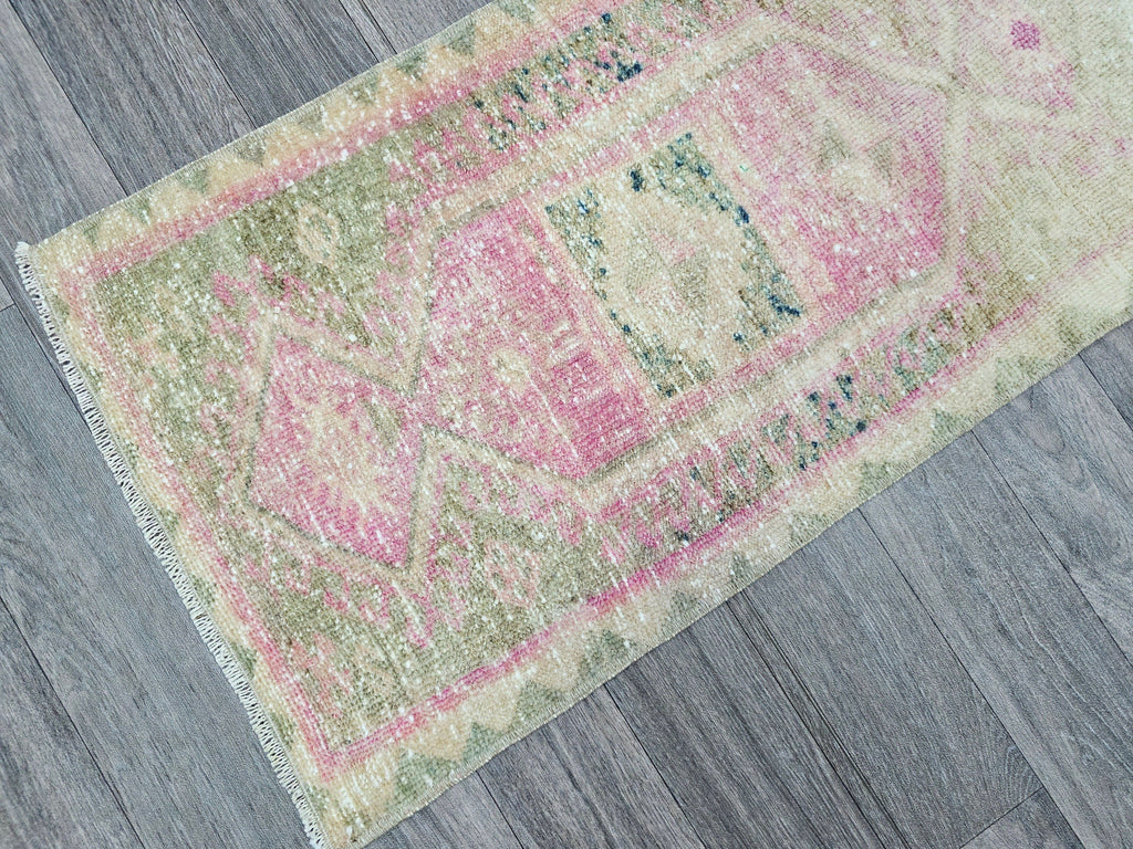 Faded Vintage Oushak Wool Rug: Turkish Doormat Bath Mat (18x33 inches)