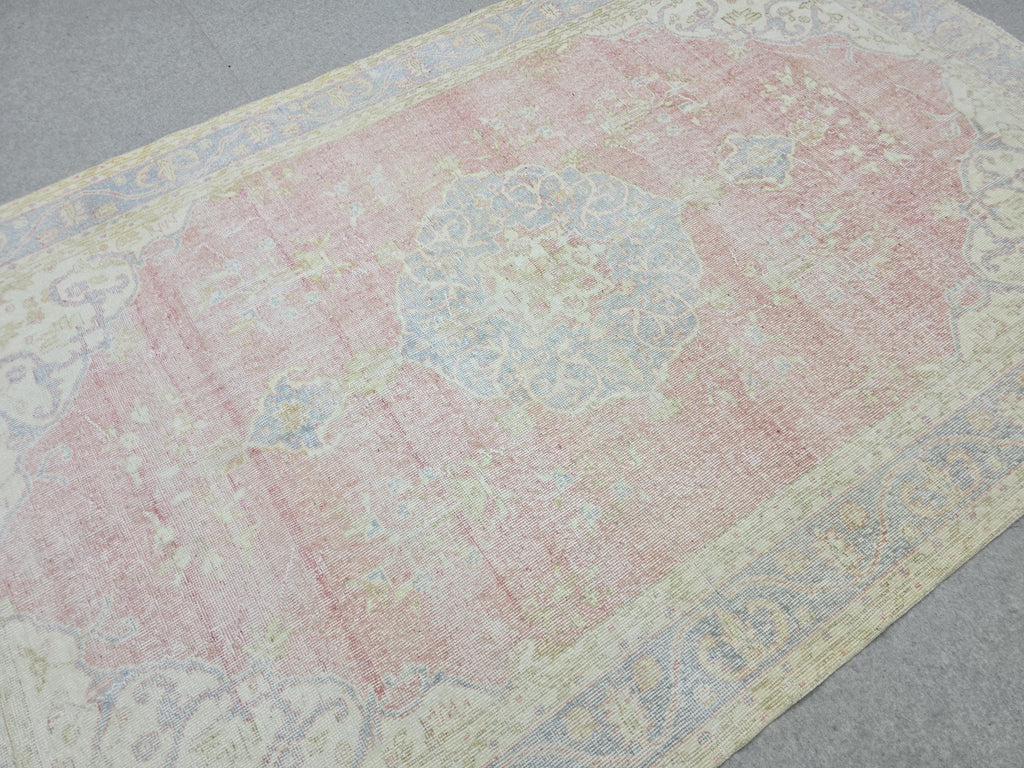 Vintage Anatolian Style Wool Rug 6x9, Pink Blue Medallion