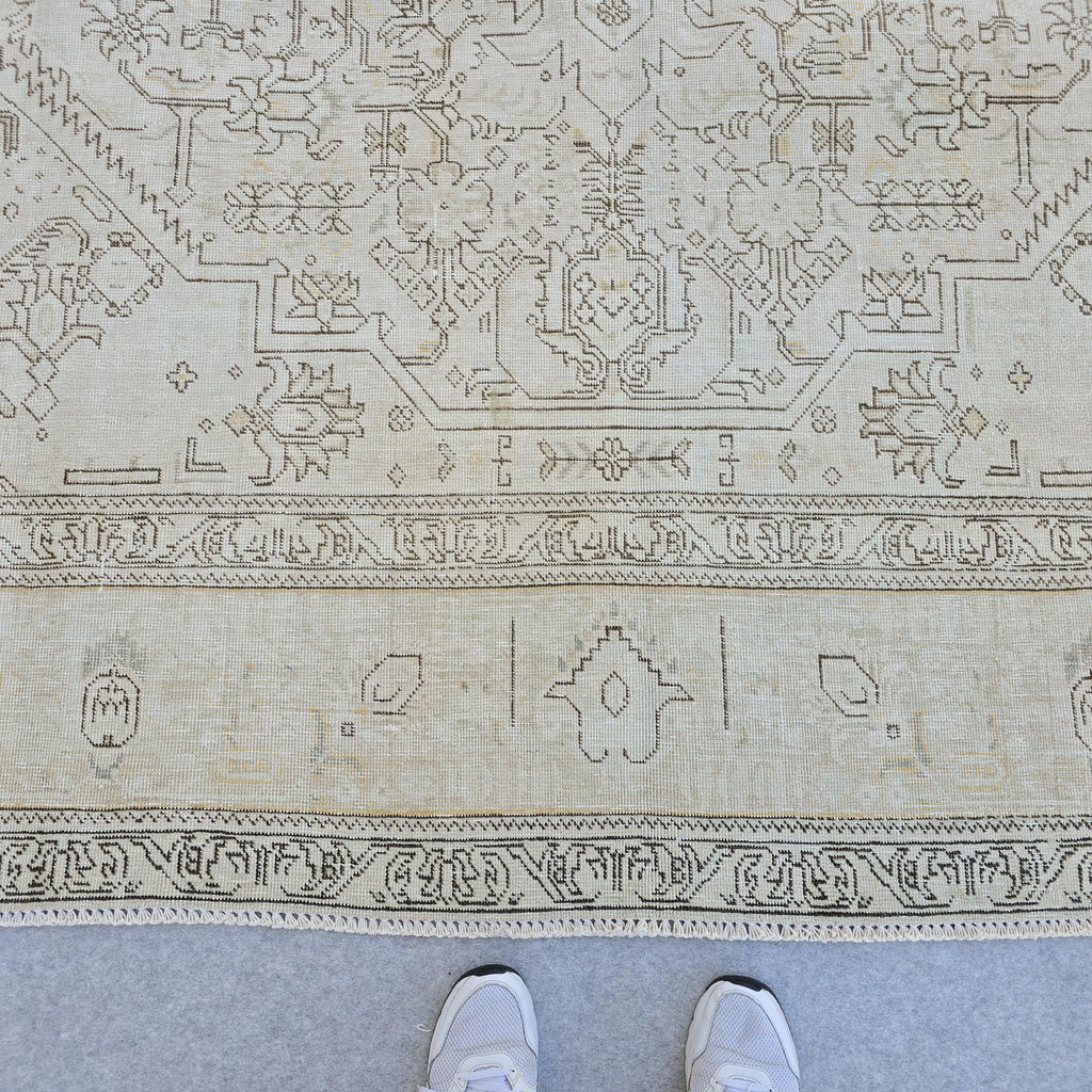 9x12 Neutral Vintage Area Rug/ Hand Knotted Wool Oushak Rug for Livingroom/ Authentic Turkish Rug/ Cream/Beige Wool Area Rug/Extra Large Rug