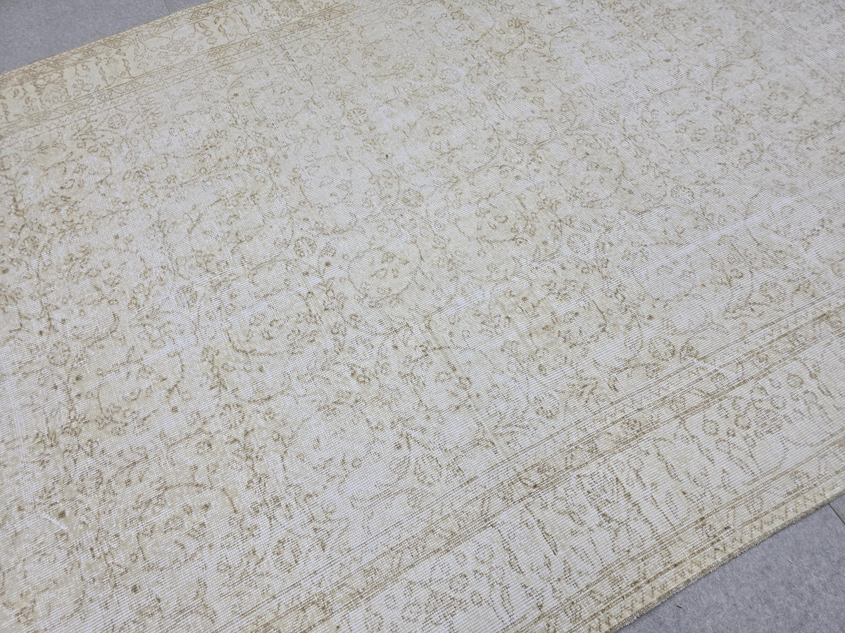 6x10 Vintage Turkish Oushak Rug: Hand-Knotted Wool, Neutral Beige
