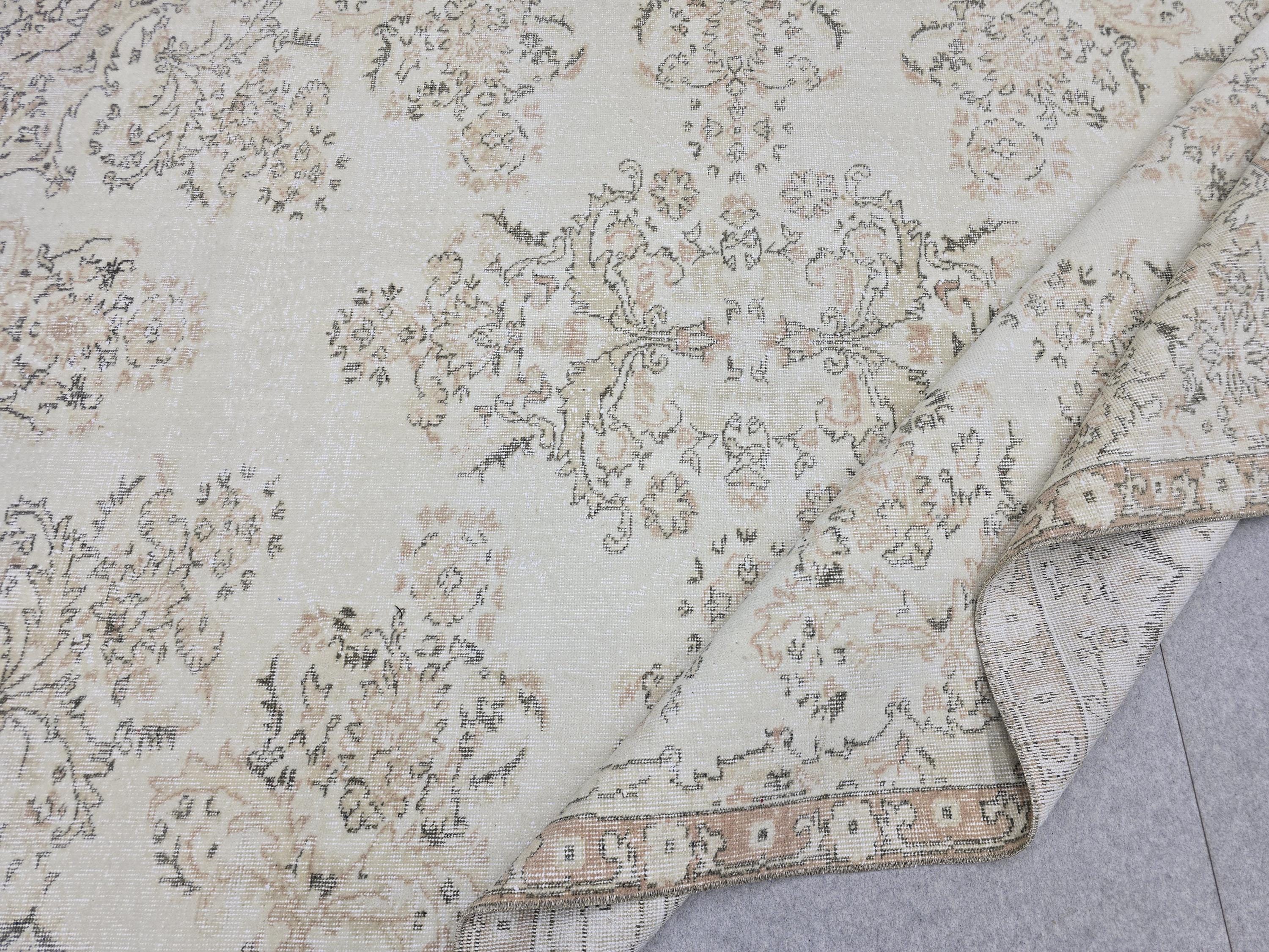 Floral Anatolian Style Rug 7x10, Handwoven Wool Vintage Carpet