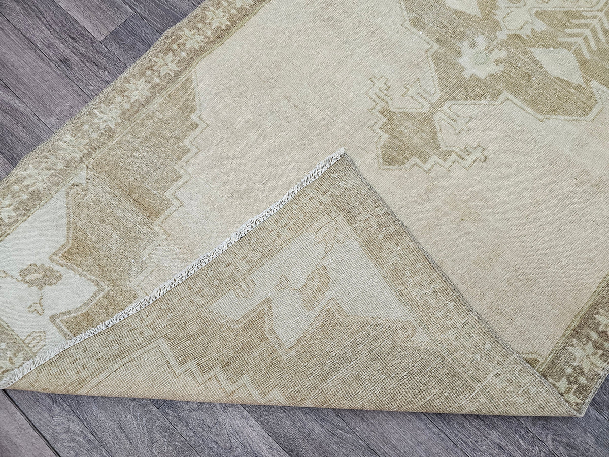 Wide Oushak Runner / 3.50x9.40 feet Hand Knotted Vintage Turkish rug Neutral Color