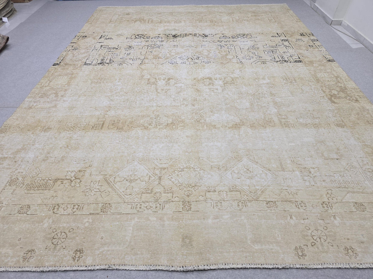 Vintage Rug 9x12, Distressed Cream Oushak Carpet, Faded Beige Medallion Hand Knotted Wool Area Rug for Dining Room