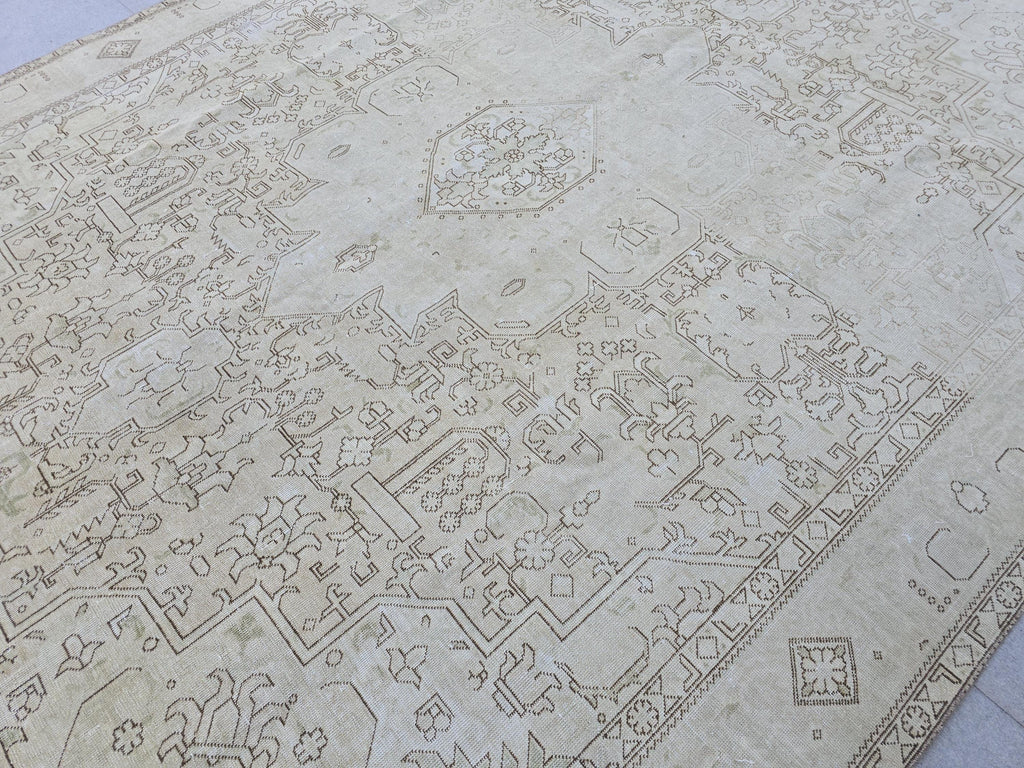 9x13 Oushak Area Rug : Neutral Vintage Oversize Carpet
