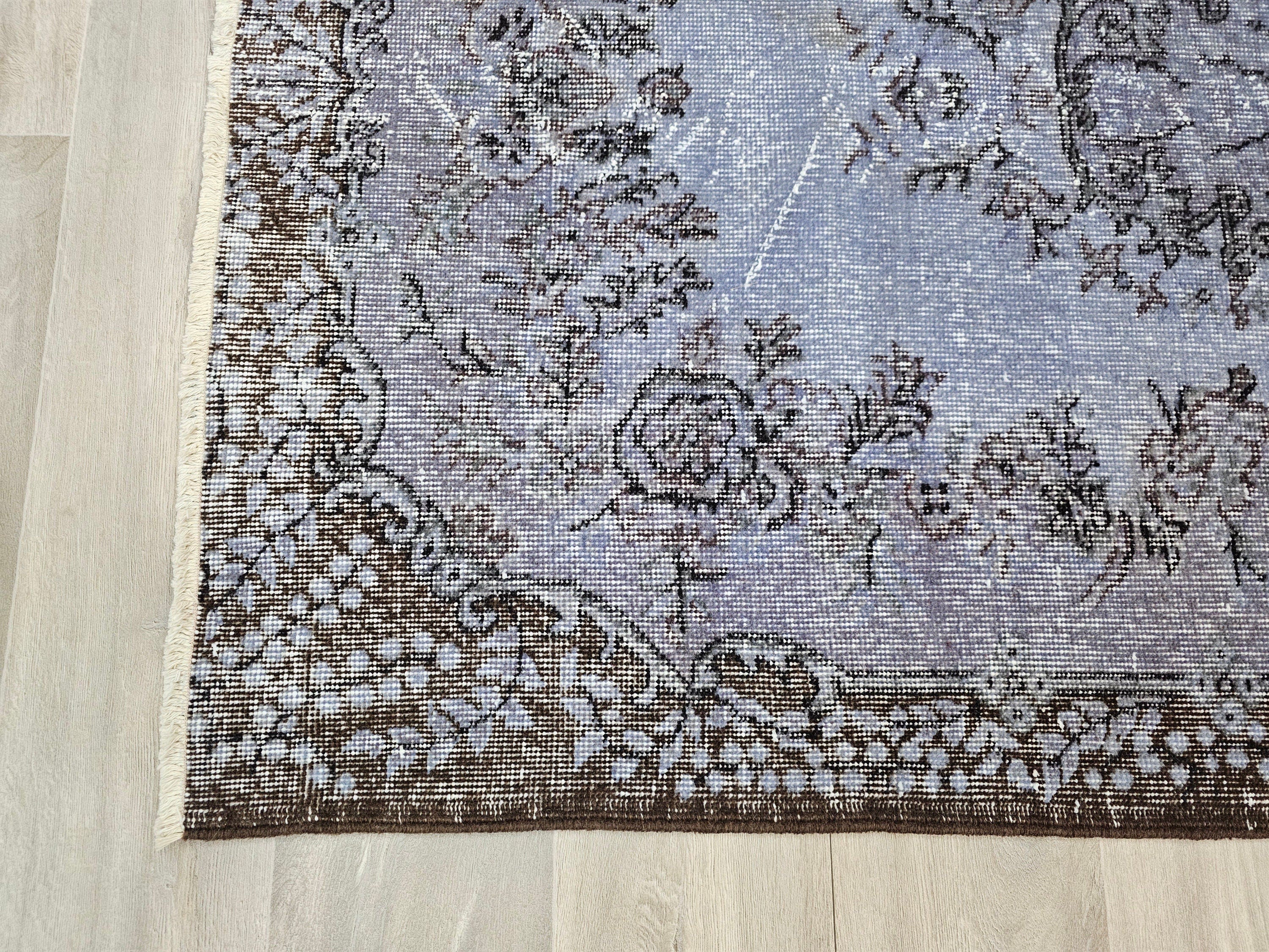 Handknotted Wool Oushak Rug: 3'11'' x 7' Vintage Turkish Carpet