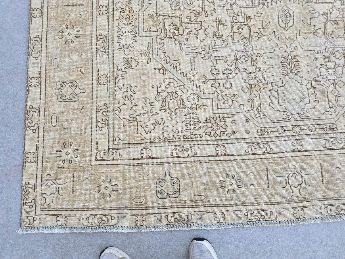 Vintage Rug 8x11, Mocha Brown Turkish Area Rug, Faded Hand Knotted Wool Carpet, Neutral Medallion Rug for Living Room, Office Decor