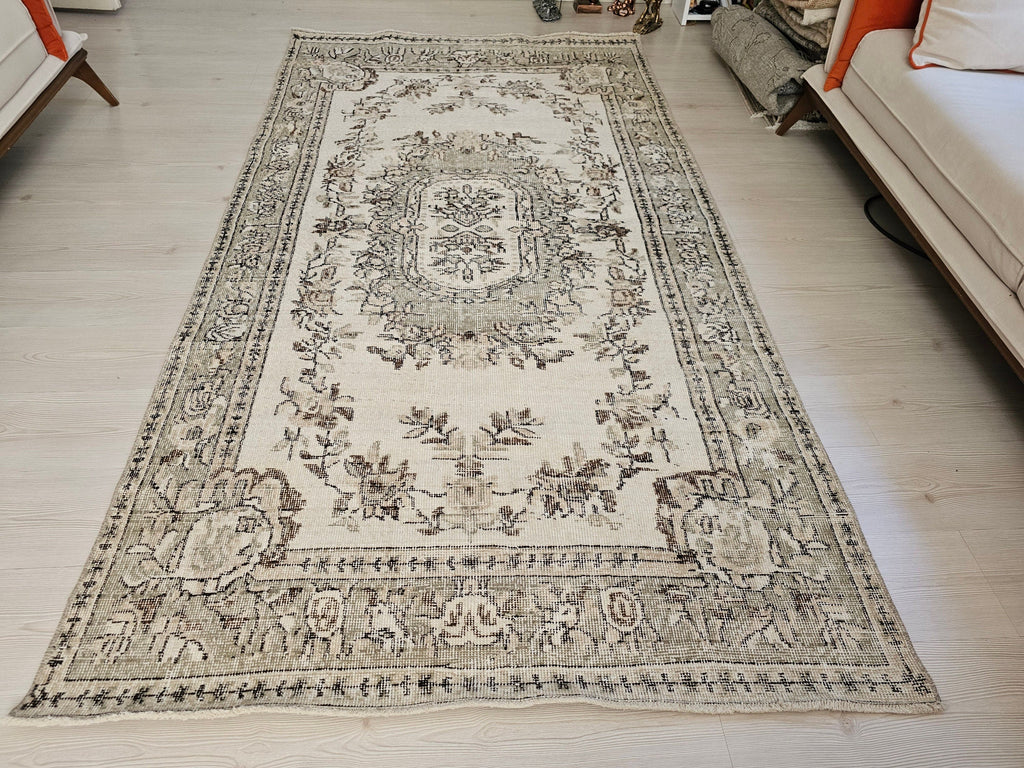 4x8 Oushak Rug: 4.5x8.25 ft, Vintage Turkish Rug - Hand Knotted Oriental Small Area Rug for Office and Under bed