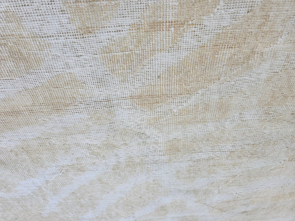 Vintage Turkish Wool Rug: Beige Accent Rug (4.70x8 ft)