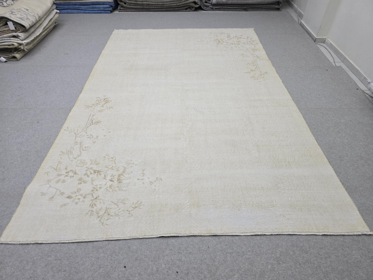 Large Vintage Turkish Rug 7x10, Neutral Beige Area Rug, Hand-Knotted Floral Wool Carpet, Muted Aesthetic Home Decor, Soft Cream Oushak Rug