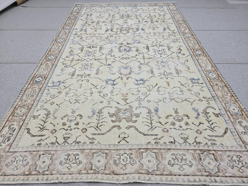 Vintage Turkish Oushak Rug 6x9, Hand Knotted Cream Blue Floral Carpet