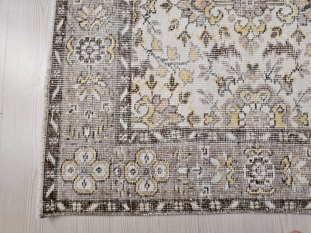 5x8 Oushak Vintage Cream Floral Design Wool Turkish Rug - Handmade Wool Oushak Carpet // 5.35x8.30 feet