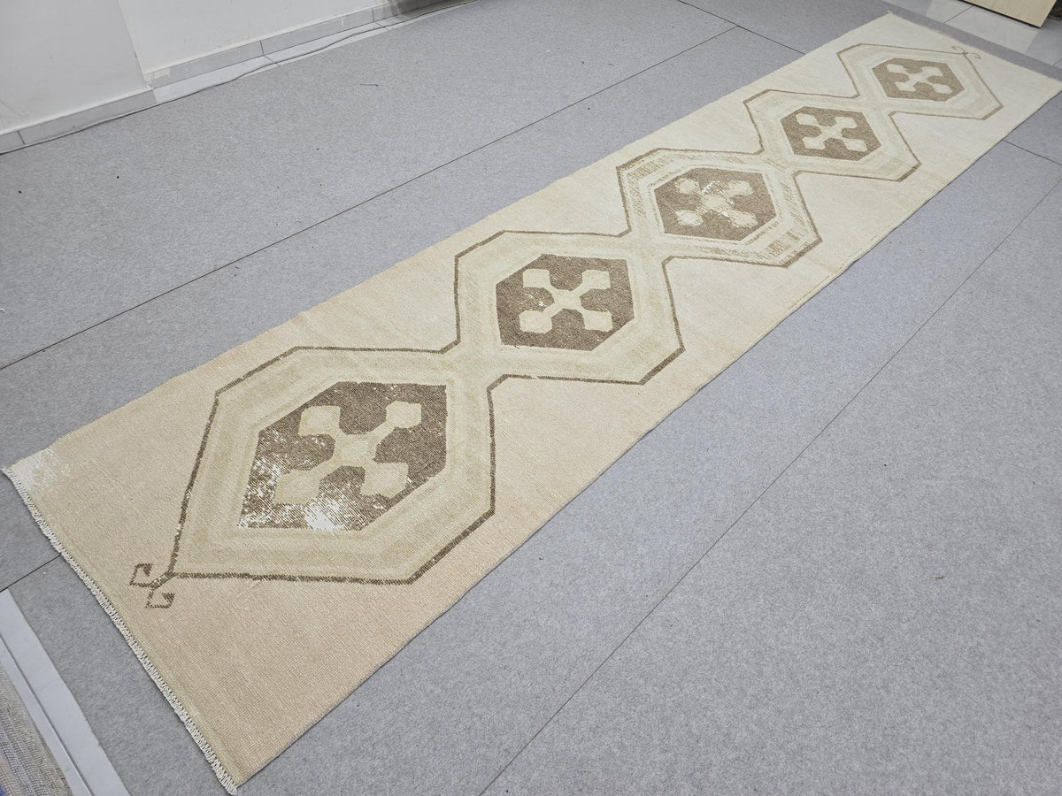 3x15 Oushak Runner Rug, Neutral Faded Vintage Turkish Wool Hallway Runner, Extra Long Distressed Anatolian Medallion Runner, Boho Decor