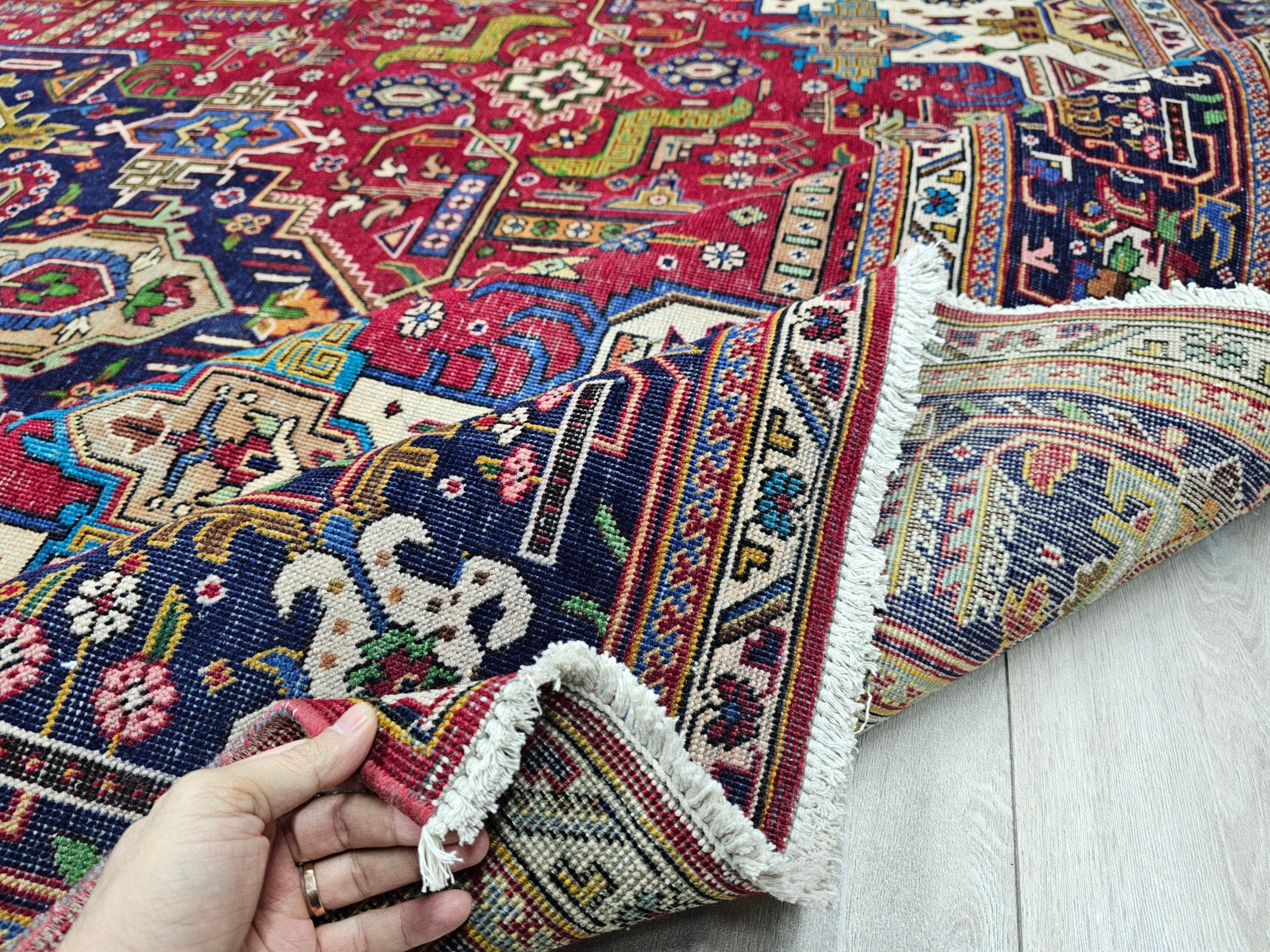 Hand Knotted Heriz Rug: Oversize Vintage Wool Red Cream Blue