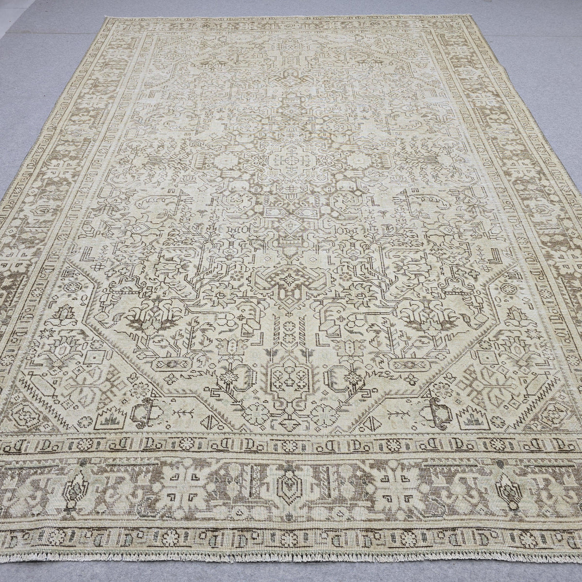 8x11 ft Vintage Turkish Oushak Rug: Hand-Knotted Wool & Cotton Area Carpet