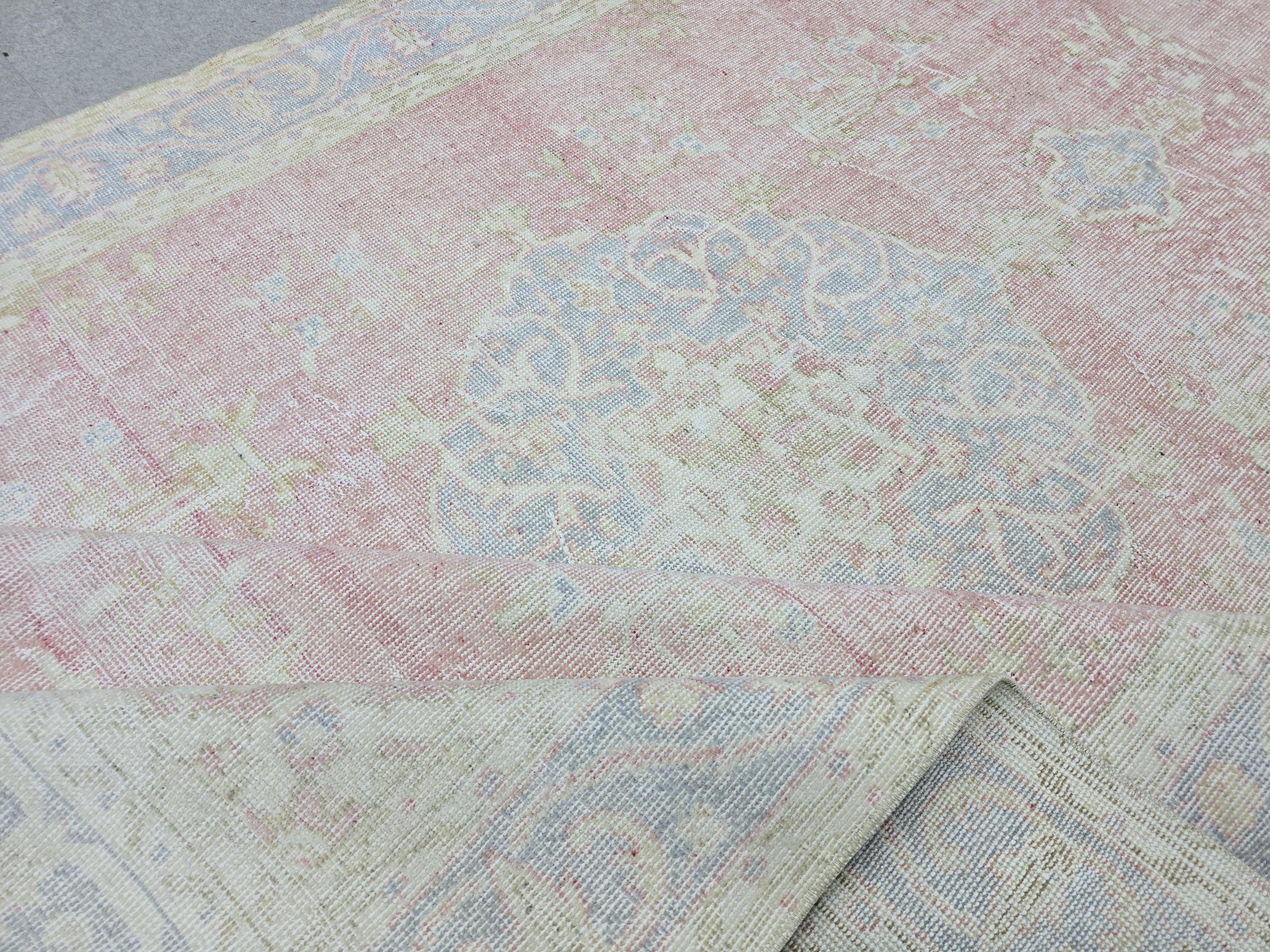 Vintage Anatolian Style Wool Rug 6x9, Pink Blue Medallion