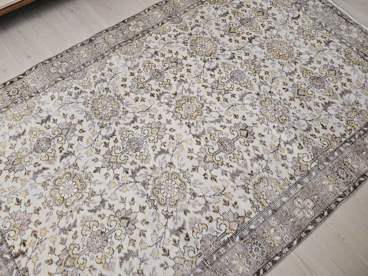5x8 Oushak Vintage Cream Floral Design Wool Turkish Rug - Handmade Wool Oushak Carpet // 5.35x8.30 feet