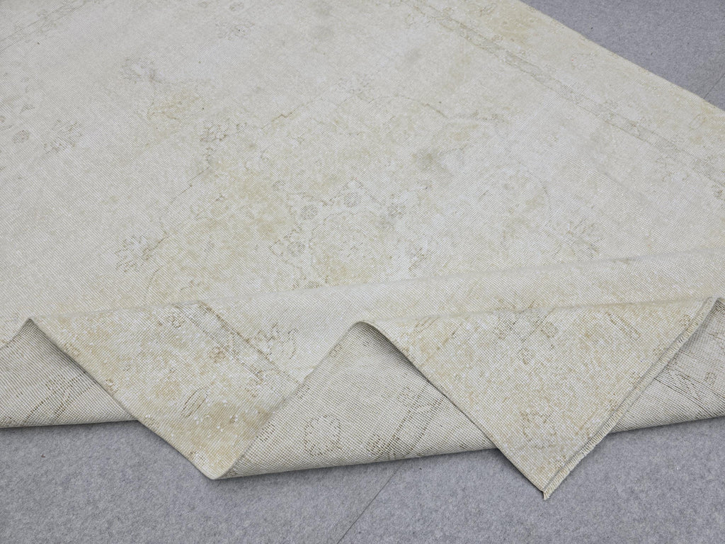 7x10 Cream/Beige Hand Knotted Turkish Area Rug