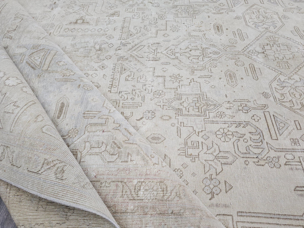 Oversize Hand Knotted Wool Rug: Vintage Heriz Design, 9.40x12.30 ft