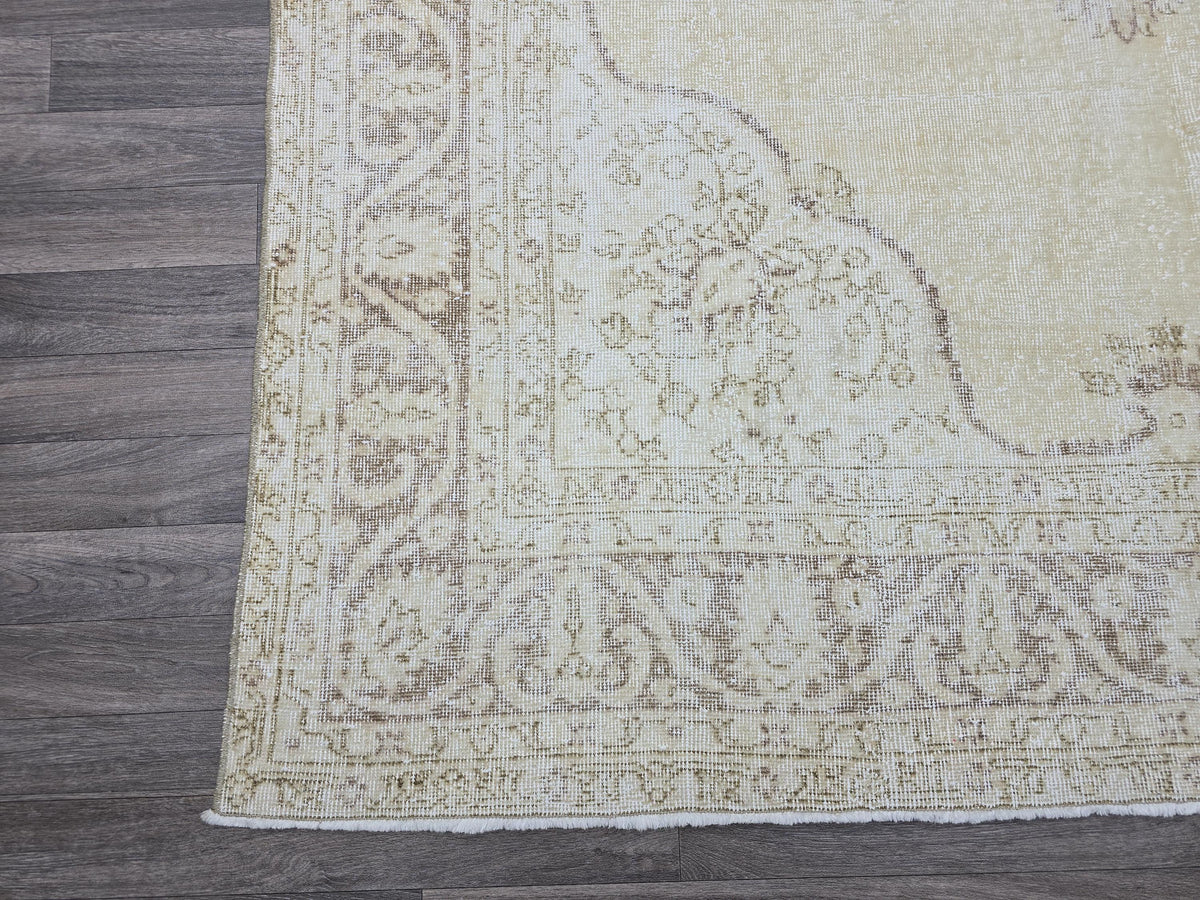 7x10 Vintage Turkish Oushak Rug 7x10: Neutral Medallion Turkish Carpet beige brown