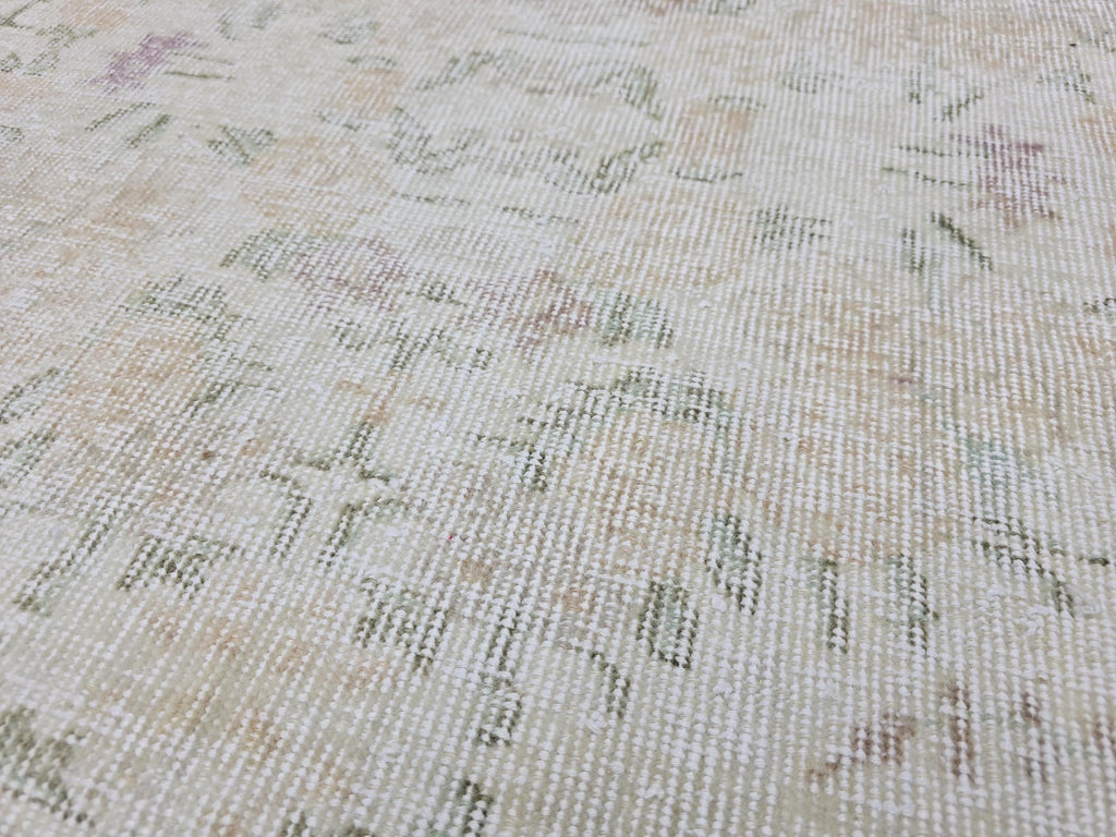 4x6 Vintage Turkish Oushak Rug: Hand-Knotted Wool, Cream Beige Floral