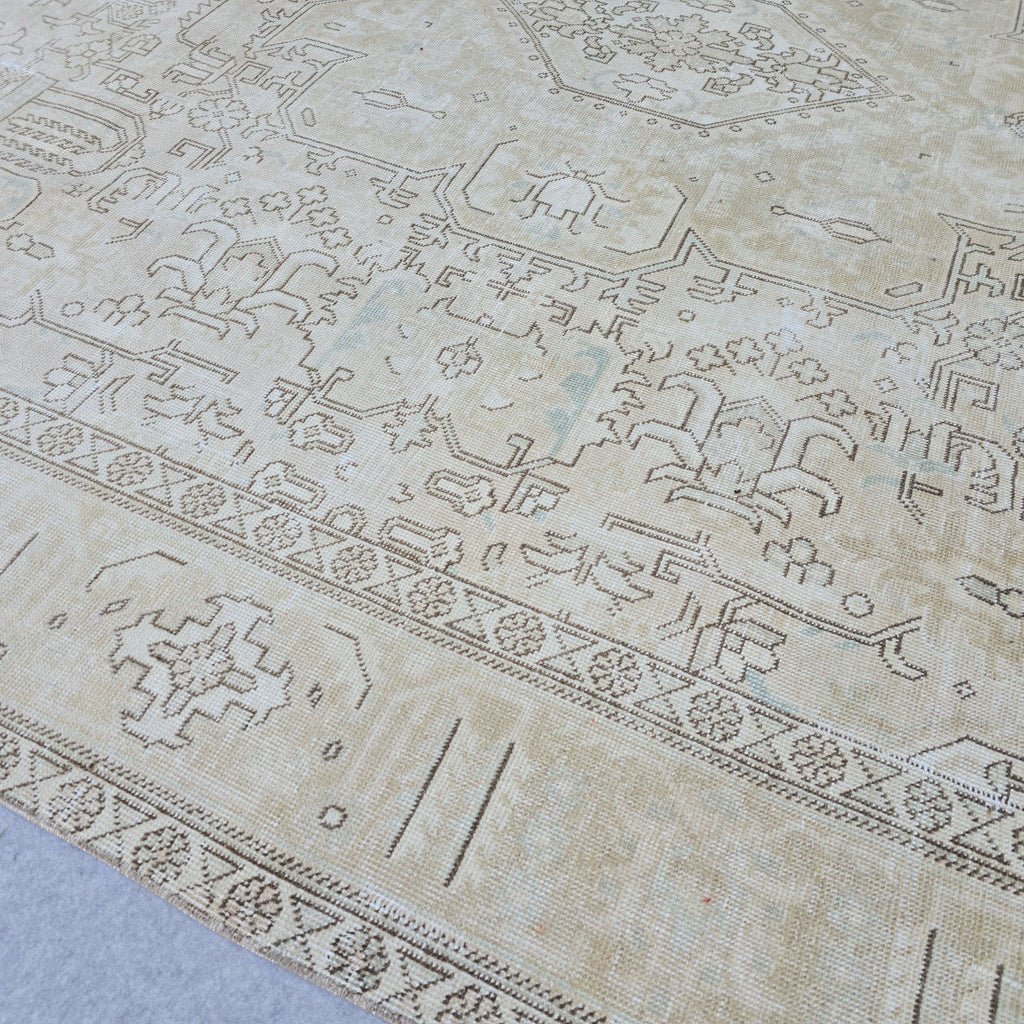 9x12 Beige Turkish Oushak Rug: Handwoven Vintage Wool Carpet