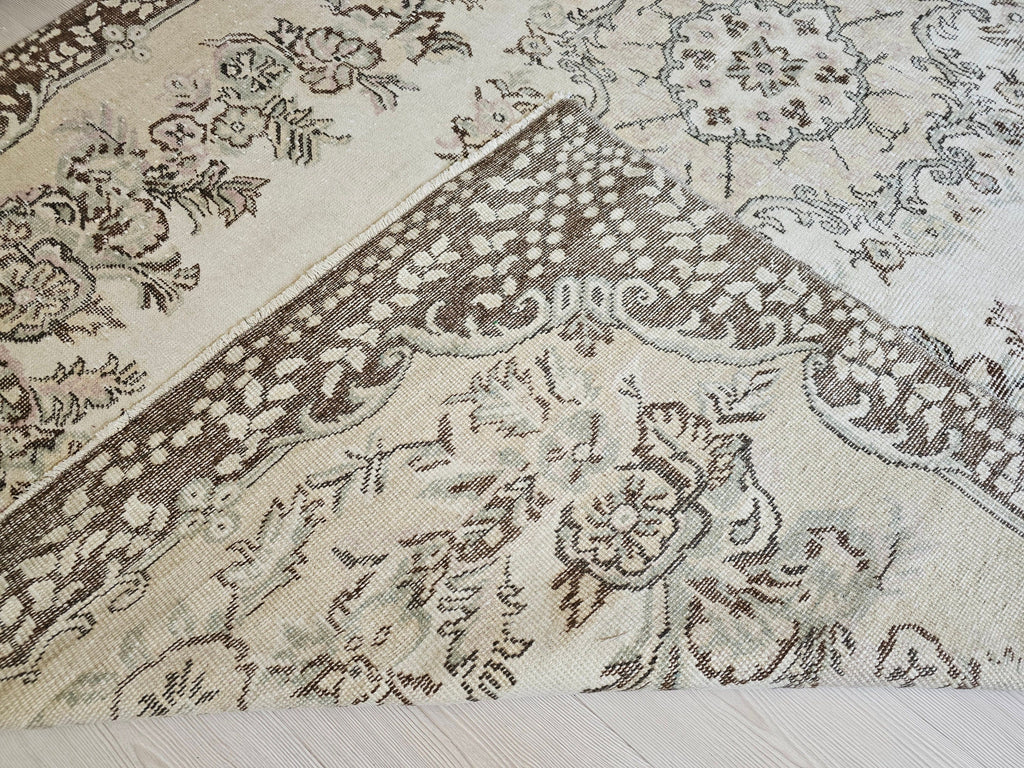 6x9 Vintage Turkish Oushak Rug: Handmade Wool Floral Area Rug