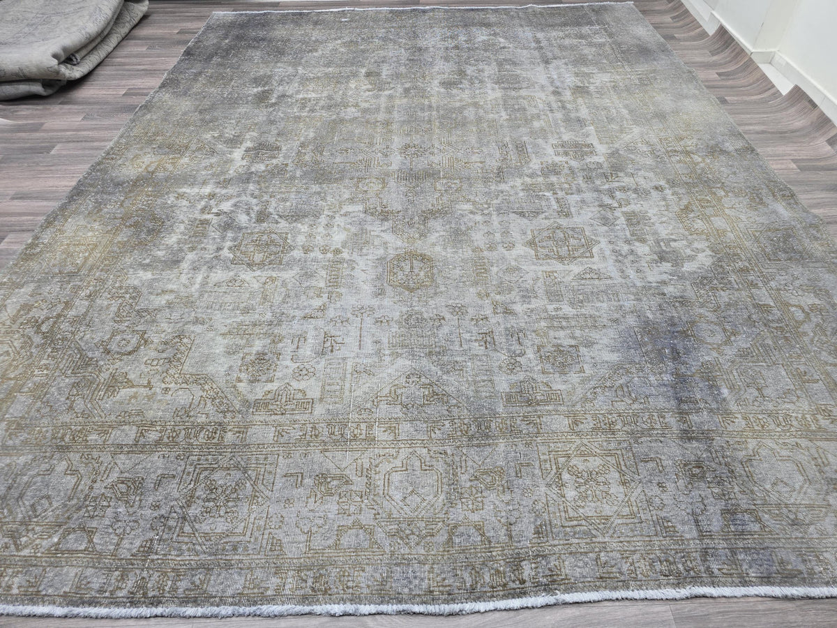 Hand-Knotted Wool Turkish Oushak Rug: 10x12 Overdyed Gray