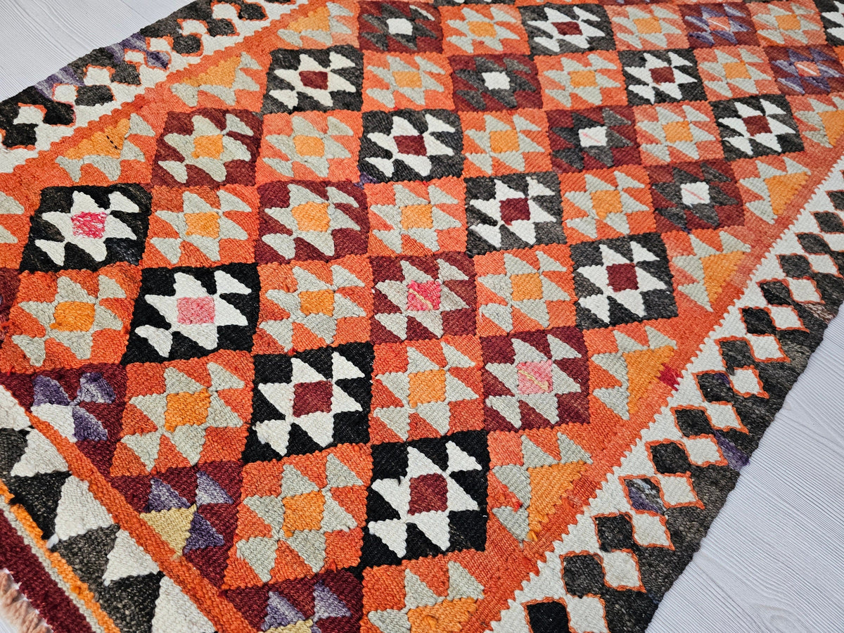 3x9 Traditional Vintage Runner rug, HandKnotted Turkish Runner //3x8.5 feet