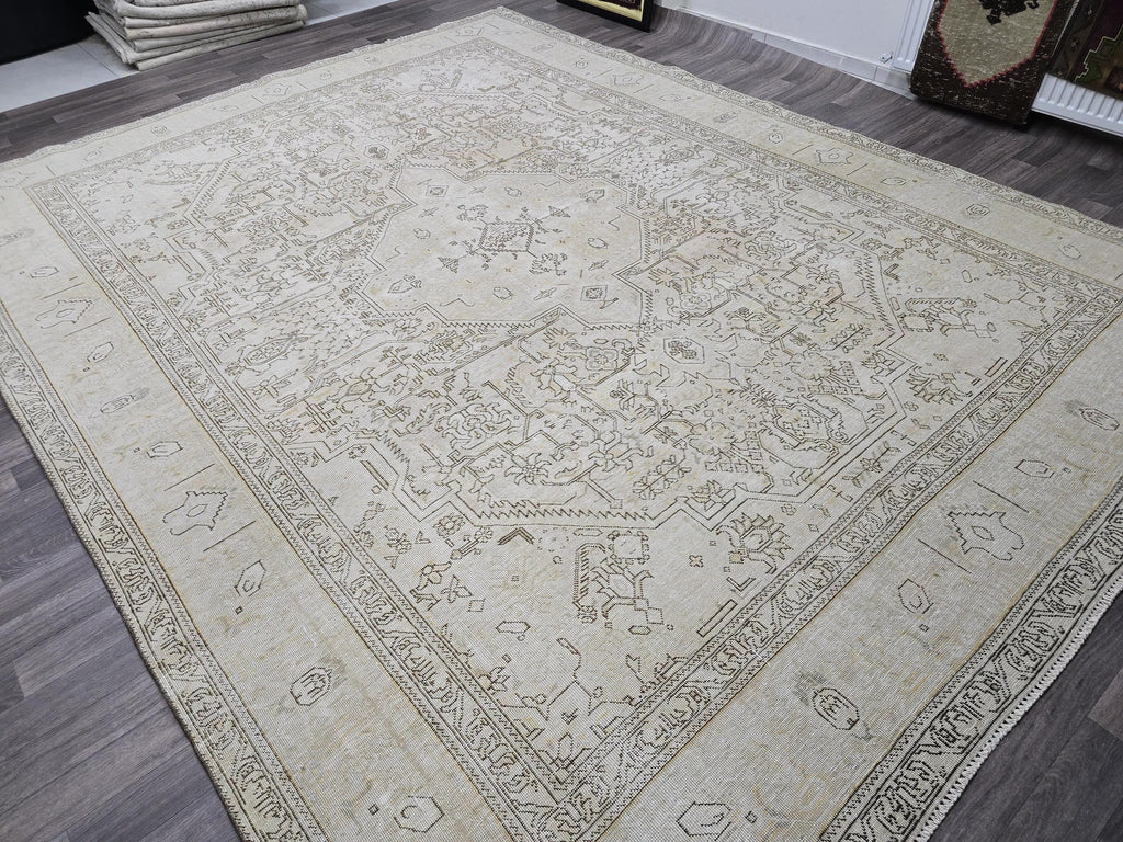 Oversize Neutral Oushak Rug: 9.5x12 Vintage Handwoven Wool Carpet Cream Beige Brown