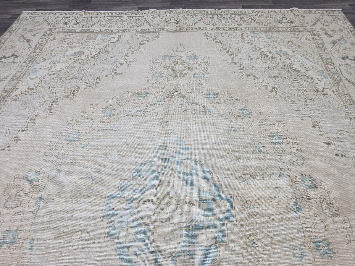 9x12 Beige Blue Faded Vintage Turkish Area Rug/ Natural Wool Rug / Authentic Carpet