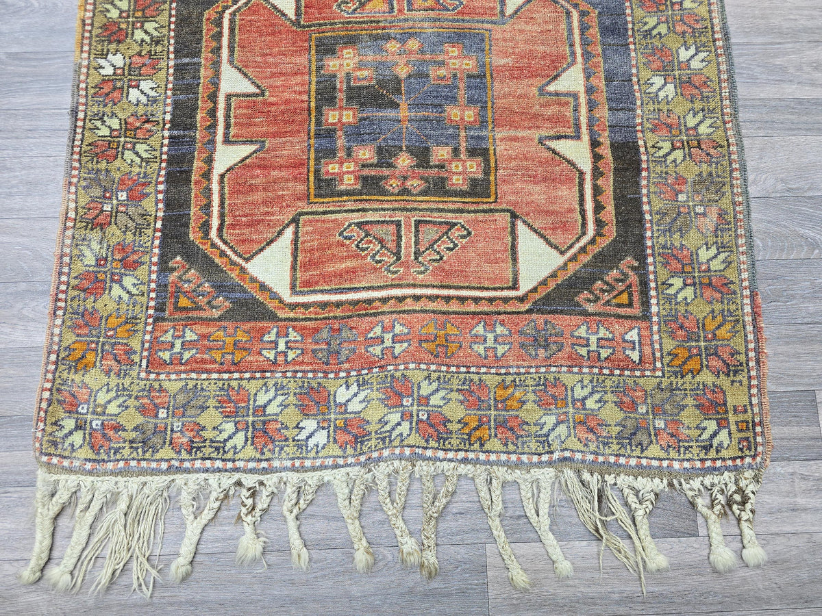 Vintage Turkish Runner Rug: Handknotted Wool Hallway Carpet, 3.4x11.5 ft