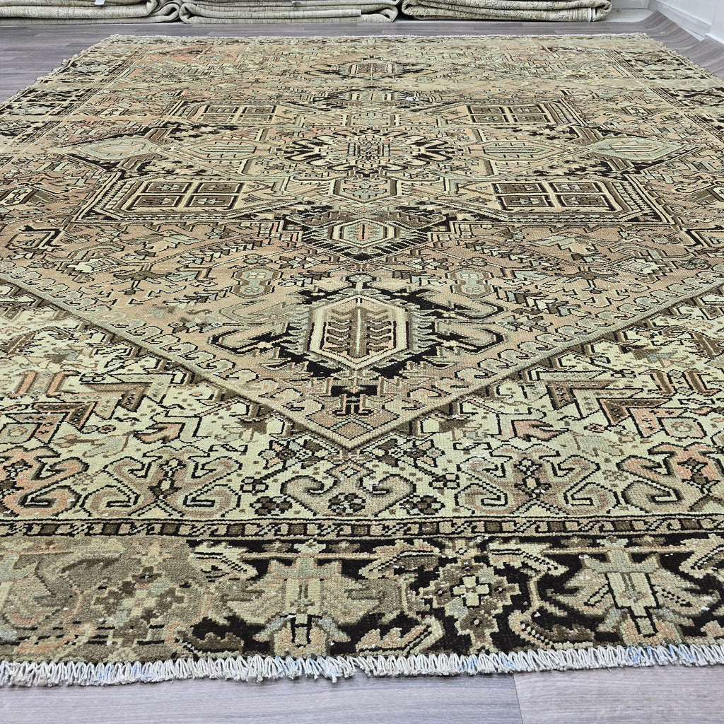 Antique Heriz Turkish Rug: Large Handknotted Medallion Wool Carpet (10x12)