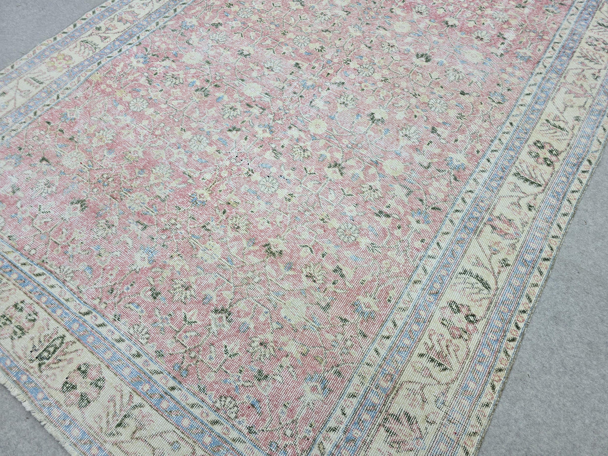 Large Vintage Turkish Rug, 6x11 Floral Oushak Area Rug, Antique Pastel Muted Carpet, Bohemian Home Decor Rug, Hand-Knotted pink Wool Rug