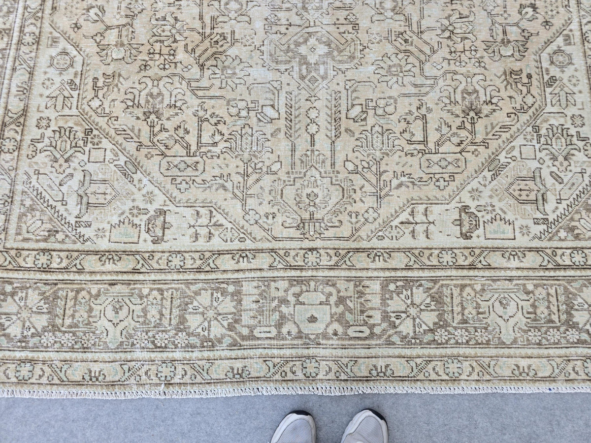 Turkish Rug 8x11, Faded Vintage Wool Area Rug, Neutral Beige Distressed Carpet for Dining Room, Authentic Oriental Rug, Boho Nursery Decor