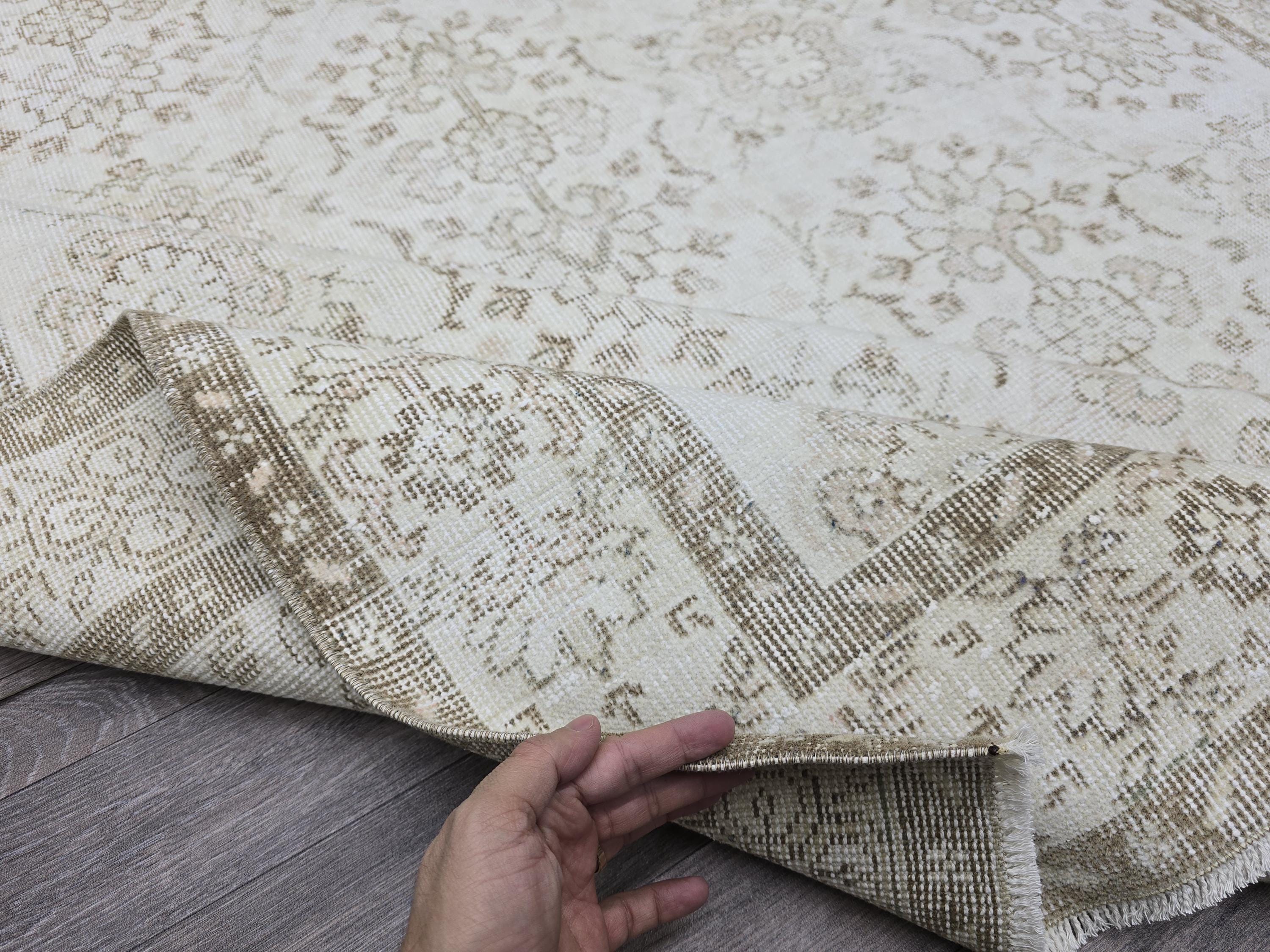 Vintage Turkish Oushak Rug 6x10: Handknotted Wool Floral Carpet