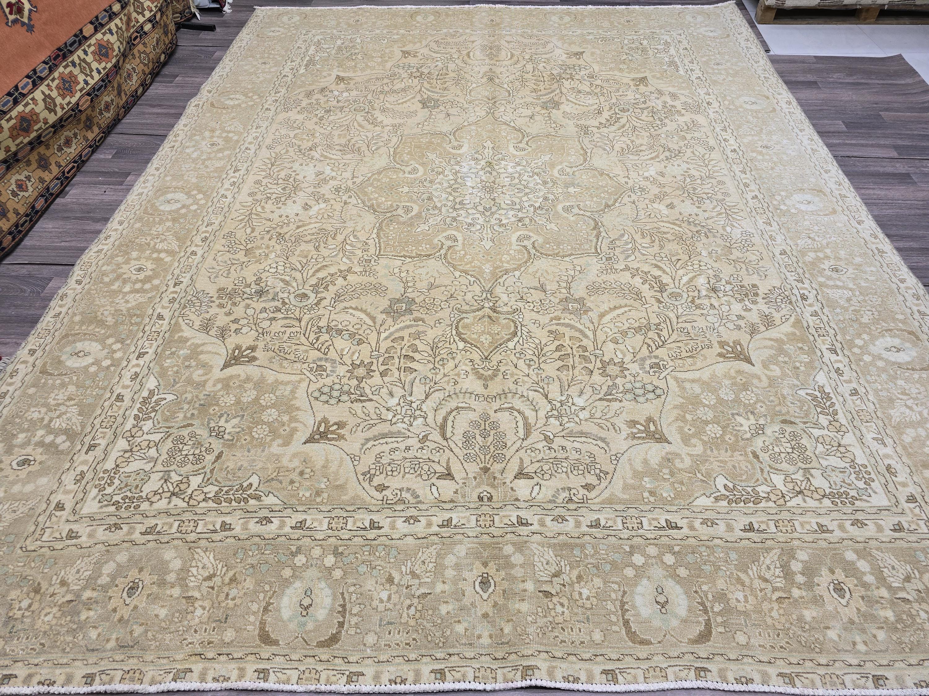 Vintage Turkish Oushak Rug 10x12: Beige Wool Floral Medallion Carpet