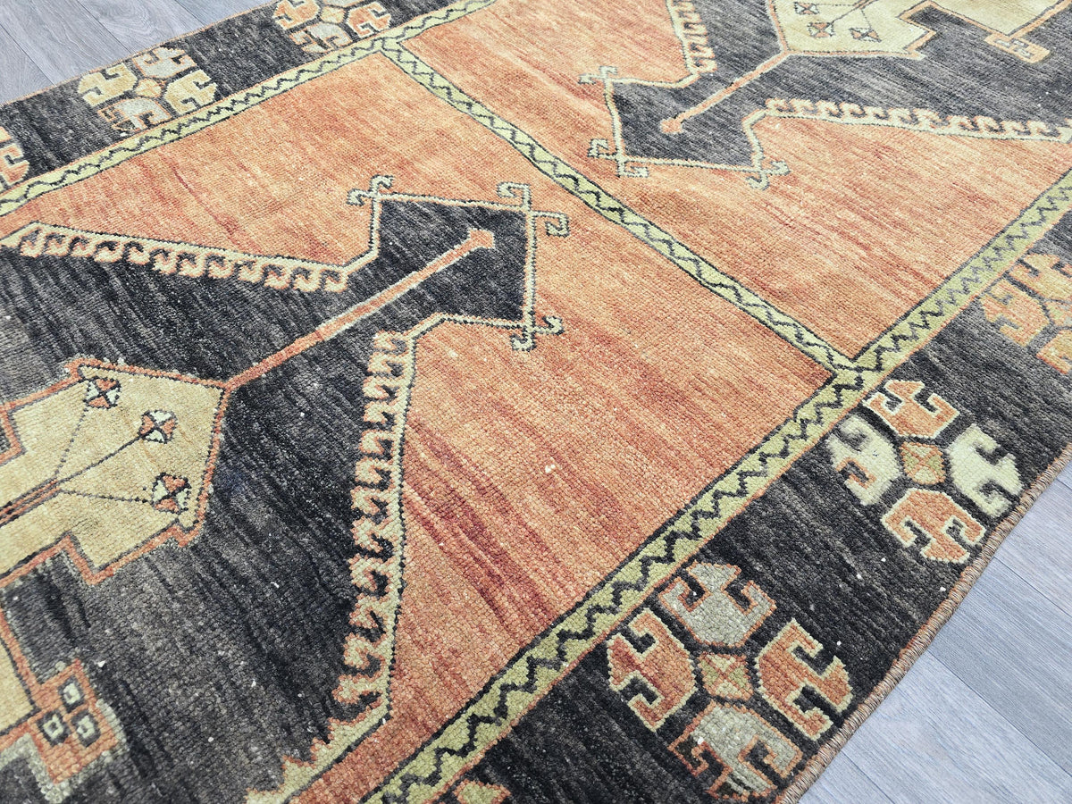 Long Vintage Anatolian Runner Rug: Handwoven Wool Hallway Carpet (3.5x12)